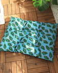 Hawaiian Leaf Pattern Waterproof Dog & Cat Mat – Durable & Large Pet Bed
