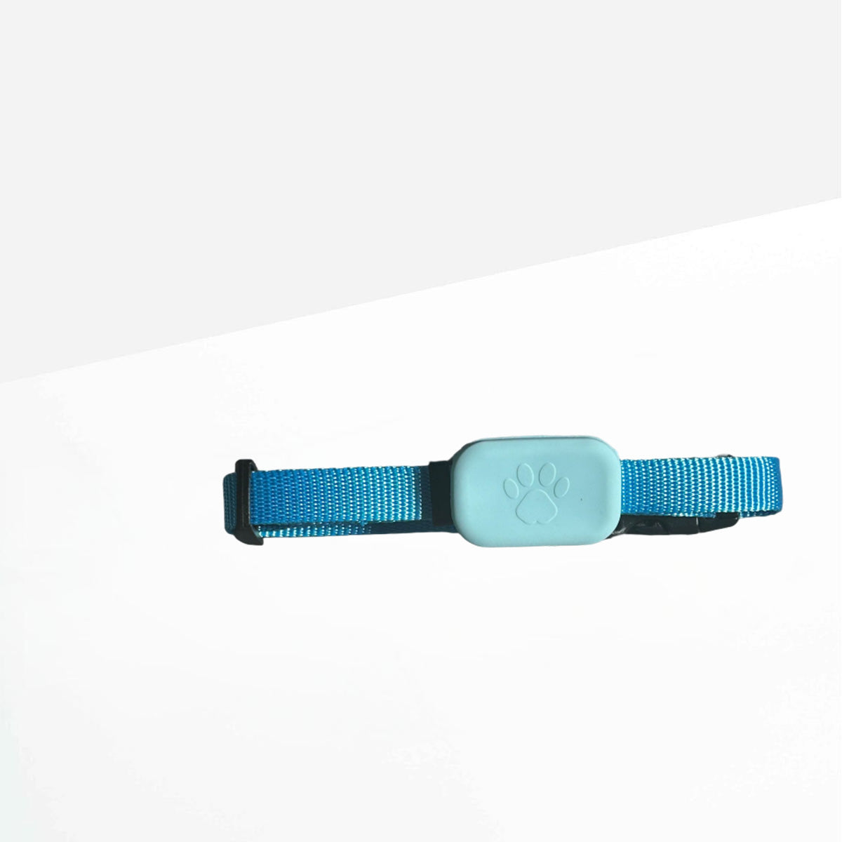 PawTracker GPS Pet Tracker – Real-Time Location for Dogs &amp; Cats