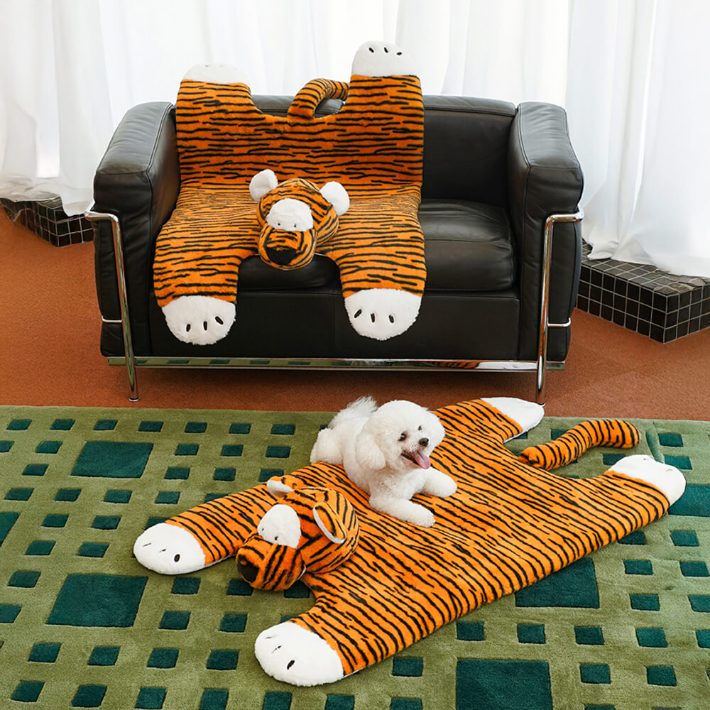 Tiger Stripe Shaped Warm Sleeping Mat for Dogs &amp; Cats – Cozy &amp; Comfortable