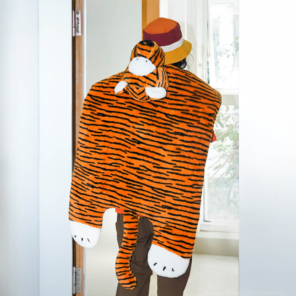 Tiger Stripe Shaped Warm Sleeping Mat for Dogs &amp; Cats – Cozy &amp; Comfortable