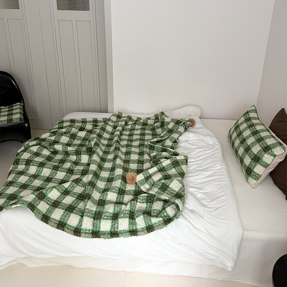 Refined Plaid Faux Lambswool Throw Blanket with Pom-Poms – Cozy &amp; Stylish Home Décor