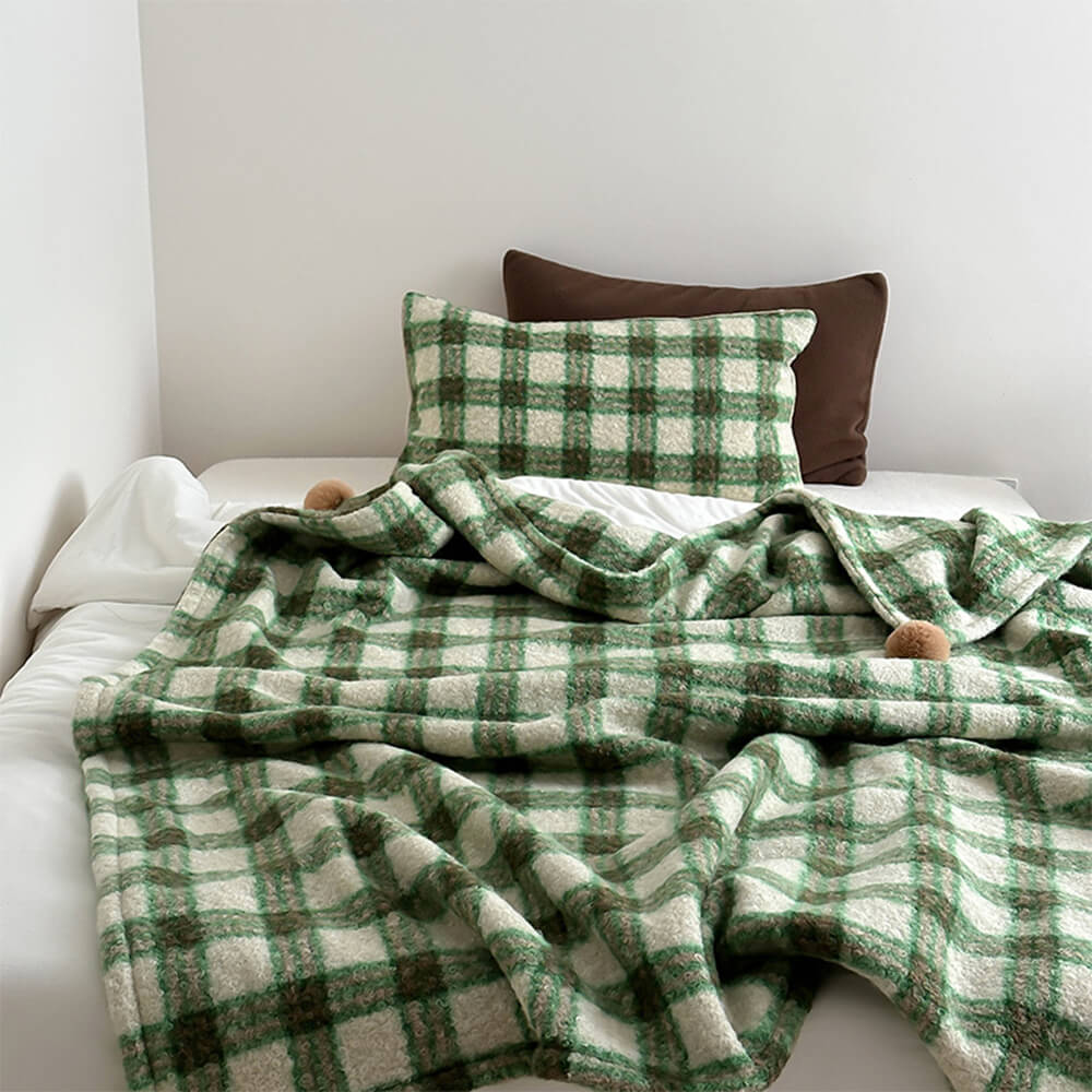 Refined Plaid Faux Lambswool Throw Blanket with Pom-Poms – Cozy &amp; Stylish Home Décor