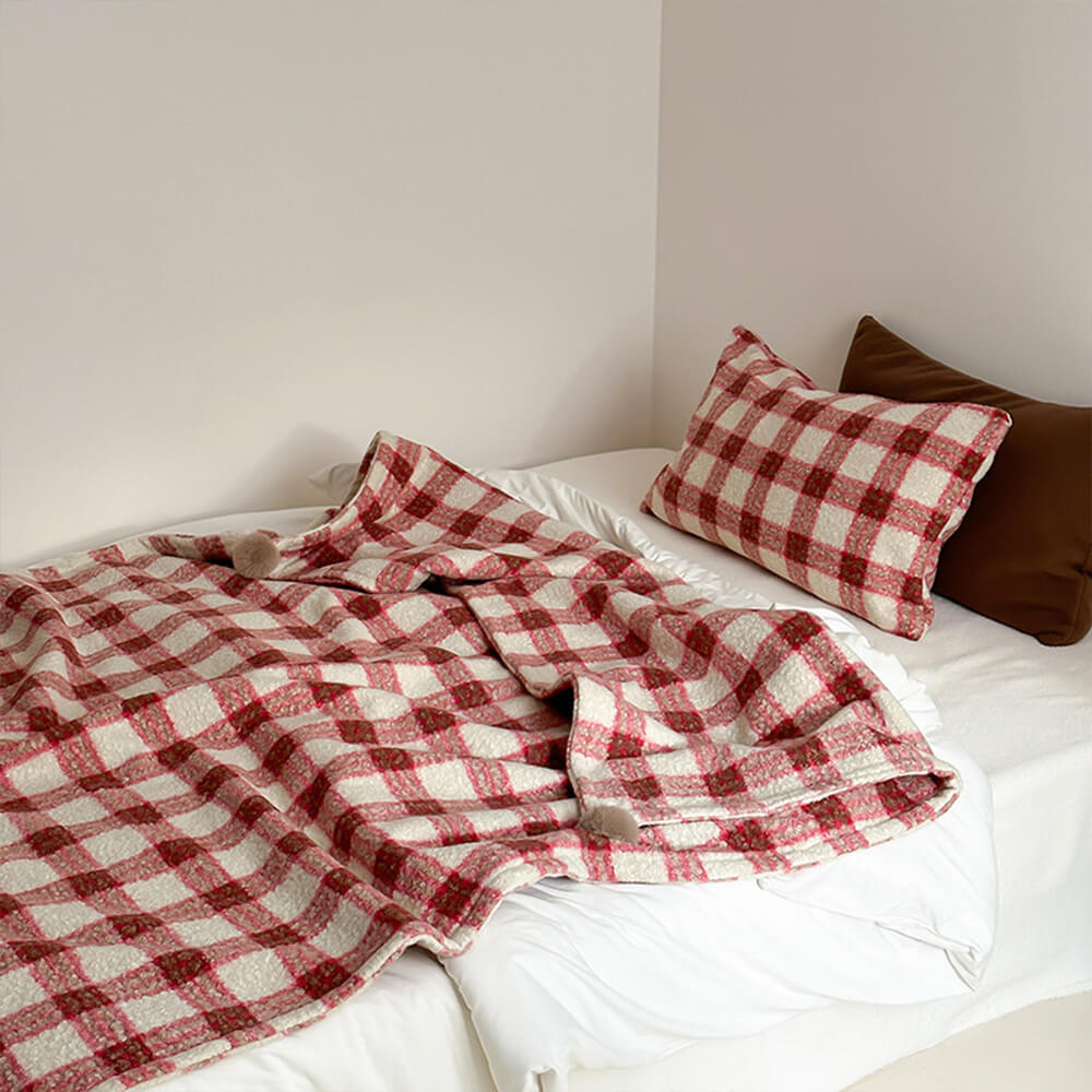 Refined Plaid Faux Lambswool Throw Blanket with Pom-Poms – Cozy &amp; Stylish Home Décor