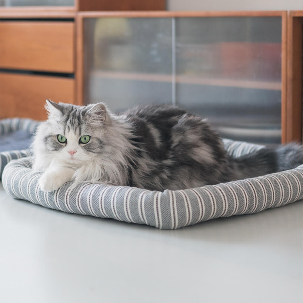 Stylish Striped Cooling Ice Silk Dog &amp; Cat Bed Mat – Soft, Comfortable &amp; Cooling