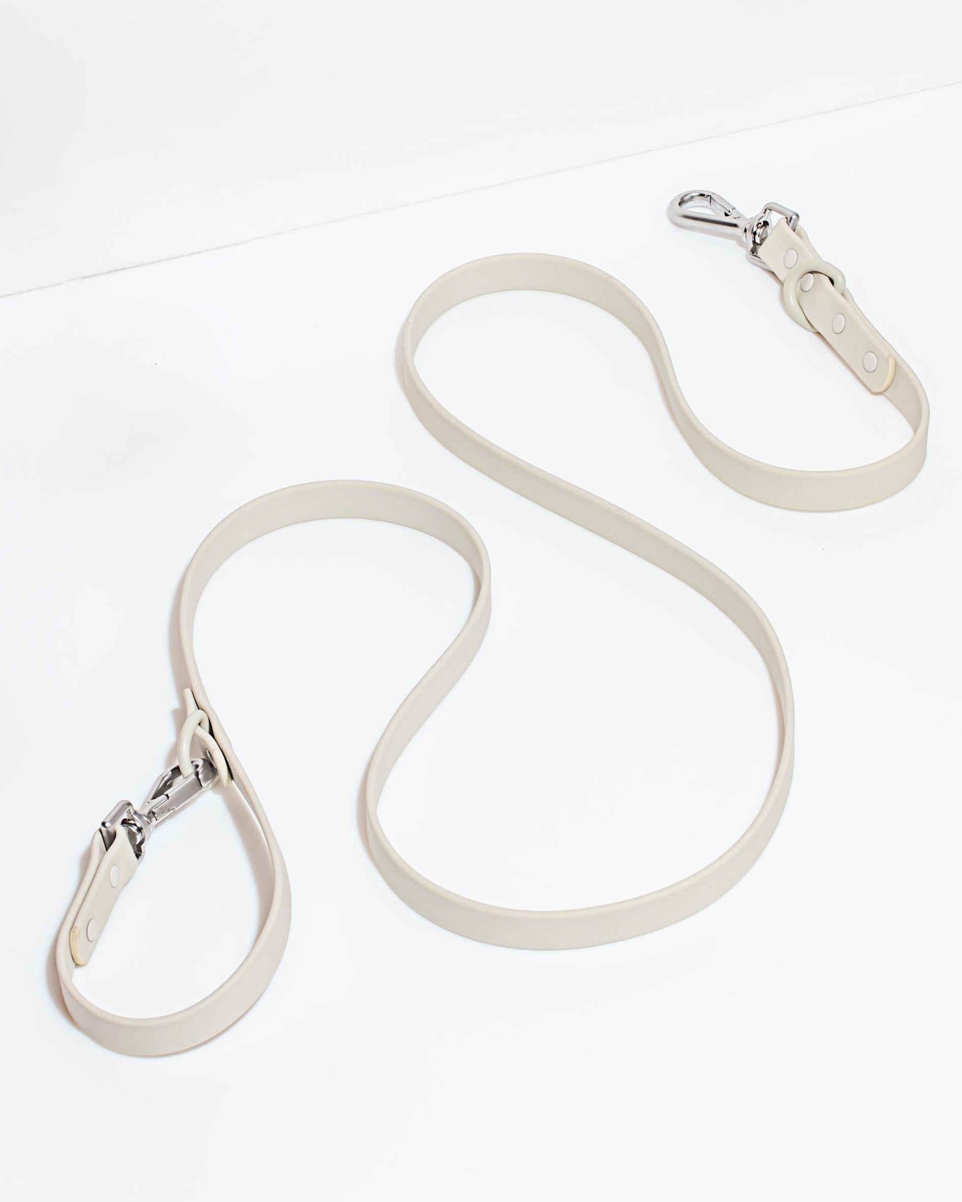 Durable Pet Leash – Comfortable &amp; Secure Walking Lead