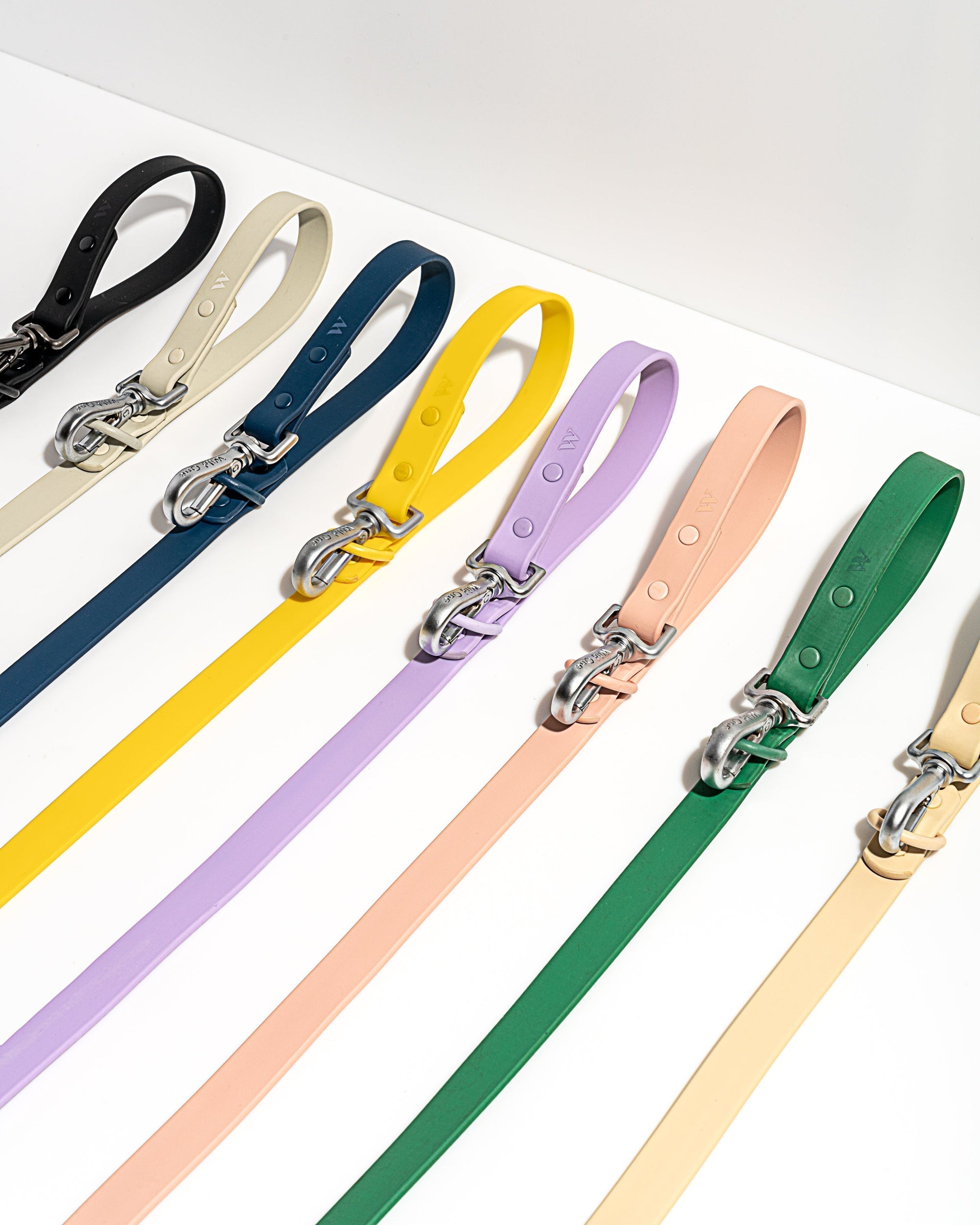 Durable Pet Leash – Comfortable &amp; Secure Walking Lead